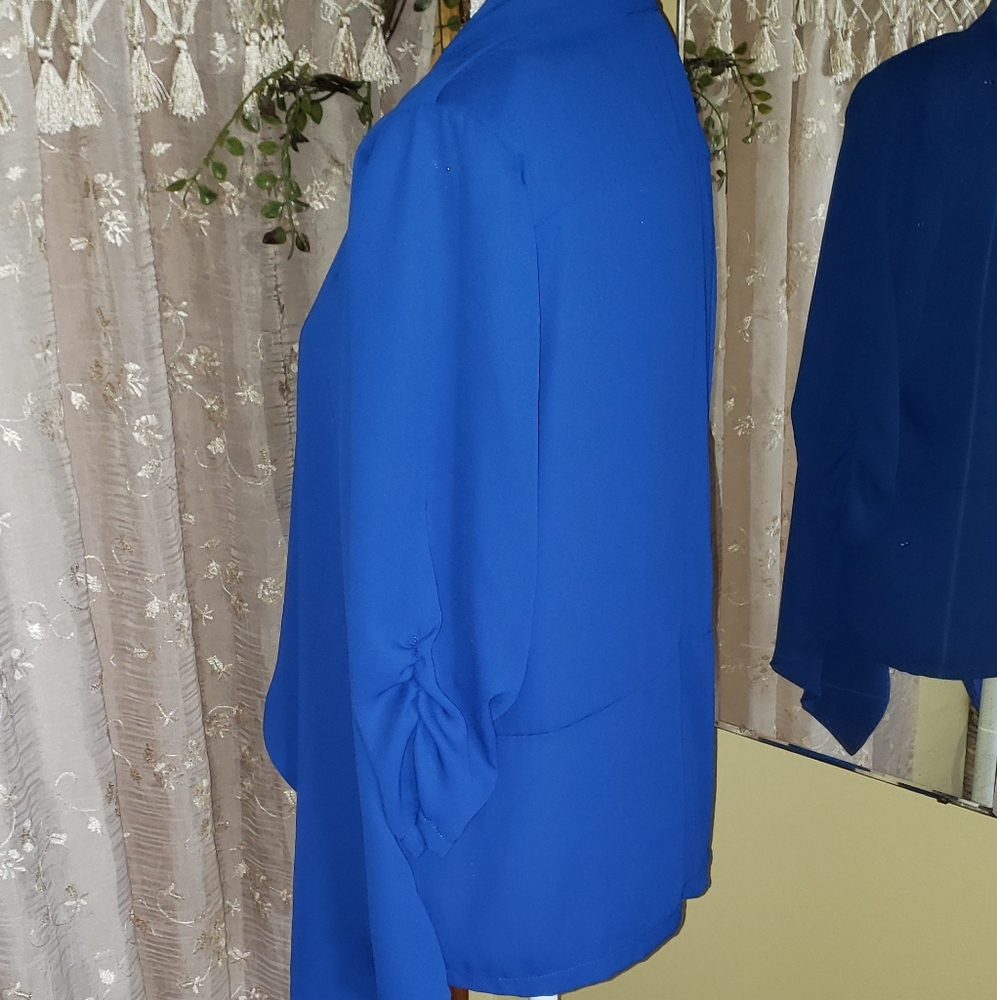 Toto | Royal Blue Jacket View 4